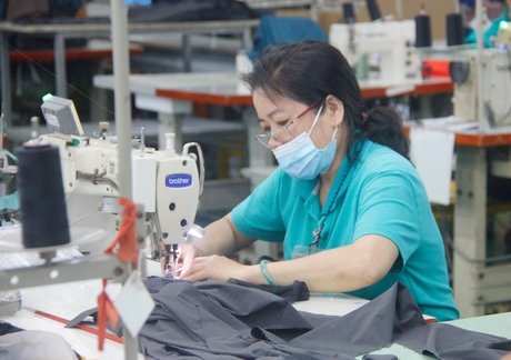 Nhu cầu lao động ngành dệt may tiếp tục được dự báo tăng cao trong năm 2023 và những năm tiếp theo.