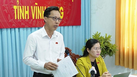  Đại biểu Quốc hội đơn vị tỉnh Vĩnh Long Trịnh Minh Bình chất vấn Chánh án TAND tối cao.