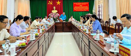 Ông Nguyễn Mạnh Hùng - Trưởng Ban Kinh tế Ngân sách HĐND tỉnh lưu ý một số vấn đề cần quan tâm.