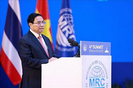 Thủ tướng Phạm Minh Chính phát biểu tại phiên toàn thể Hội nghị cấp cao Ủy hội sông Mekong quốc tế lần thứ tư. Ảnh: TTXVN