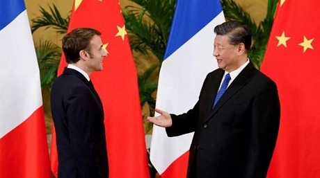 Tổng thống Pháp Emmanuel Macron và Chủ tịch Trung Quốc Tập Cận Bình. Ảnh: AFP