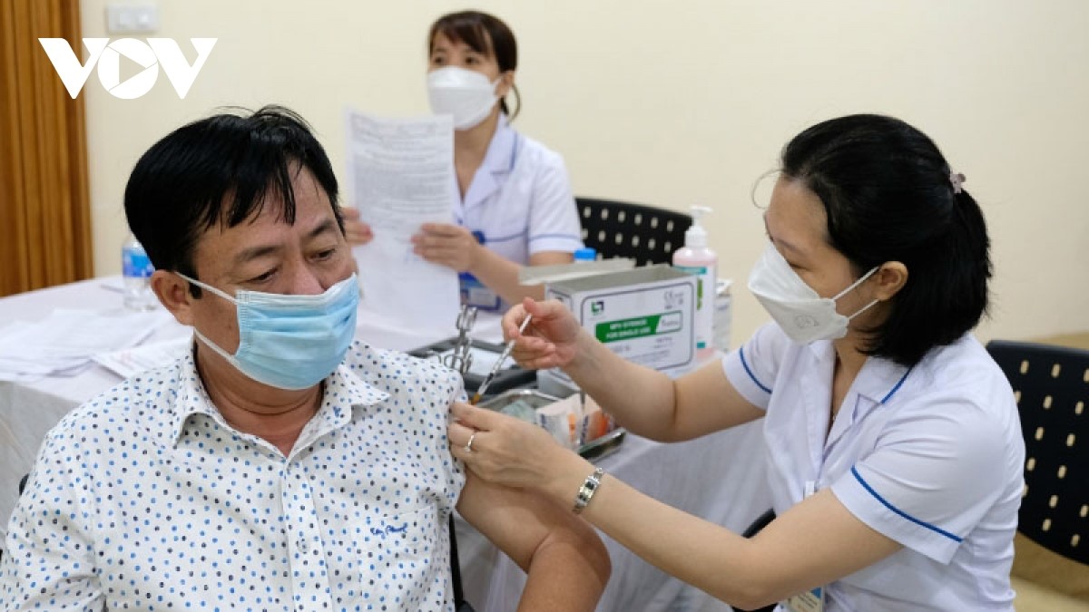 Tiem vaccine Covid -19 mũi bổ sung cho nhóm nguy cơ cao