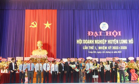 BCH Hội DN huyện Long Hồ, nhiệm kỳ 2023 – 2028.