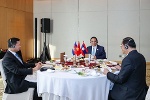 Thủ tướng Phạm Minh Chính ăn sáng, làm việc với Thủ tướng Lào và Campuchia