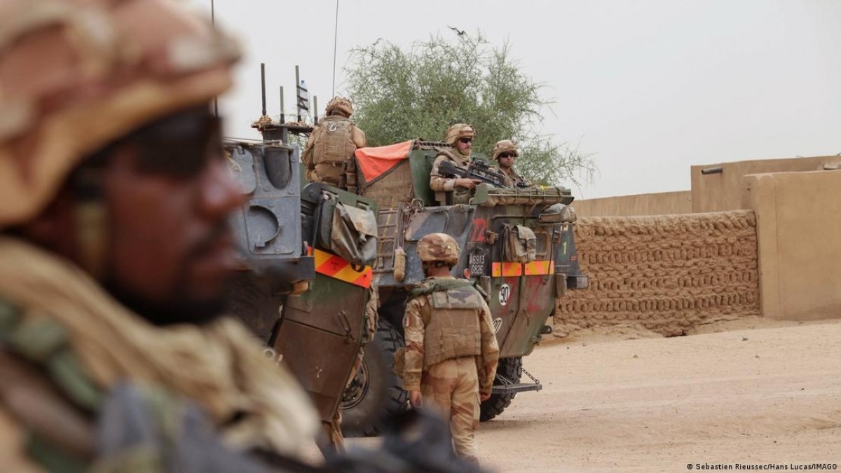 Tây và Trung Phi là khu vực được cho là “vành đai đảo chính” tiềm ẩn nhiều bất ổn. Ảnh: Reuters