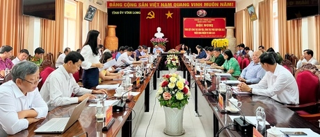 Hội nghị tổng kết công tác Dân vận và công tác phối hợp năm 2023, triển khai nhiệm vụ năm 2024 do Ban Dân vận Tỉnh uỷ tổ chức vào sáng 5/1.