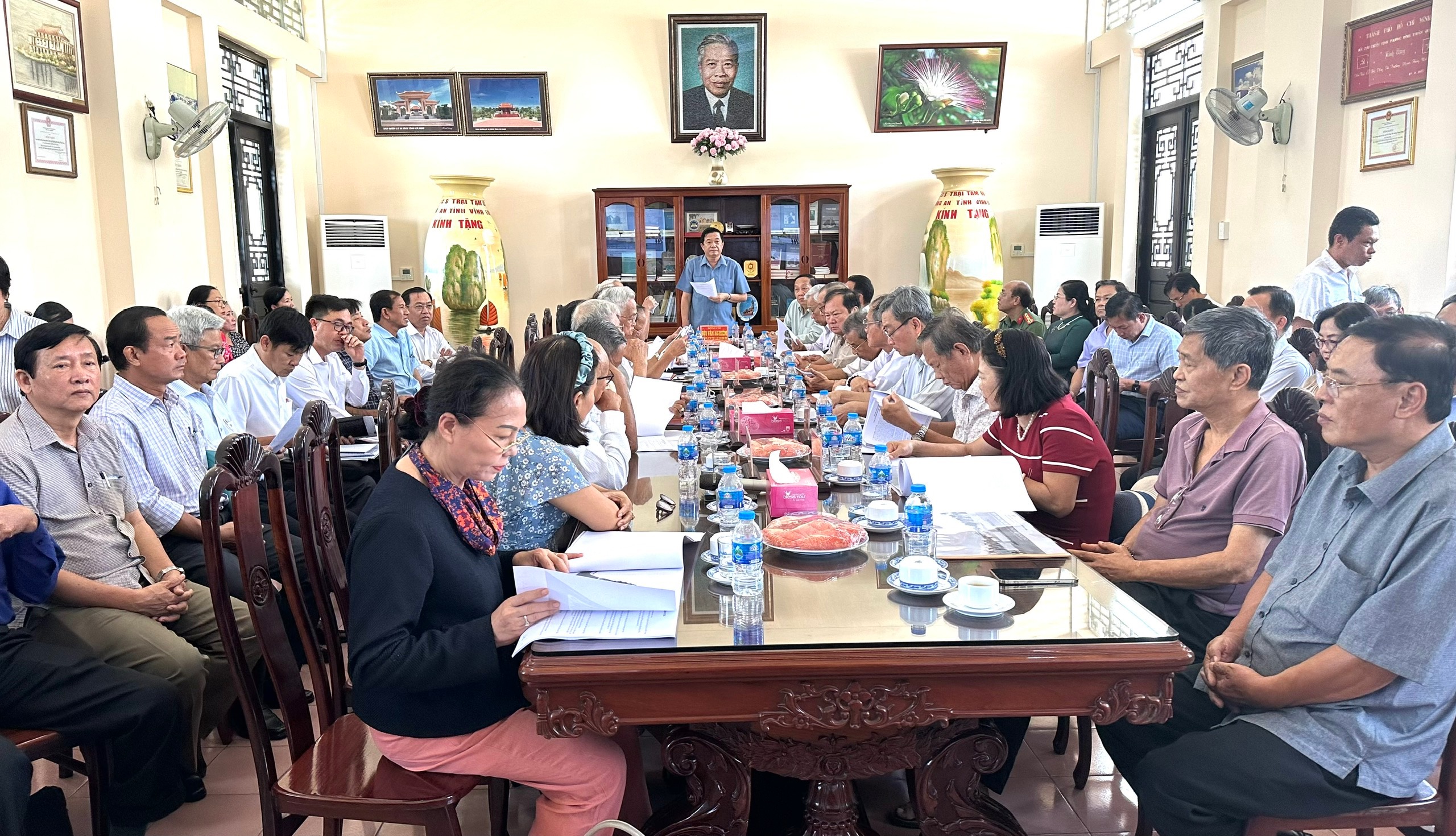 Thường trực Tỉnh ủy Vĩnh Long tổ chức buổi làm việc nghe góp ý phương án chỉnh trang Khu lưu niệm Chủ tịch Hội đồng Bộ trưởng Phạm Hùng.