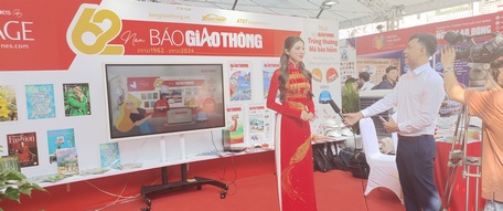 Báo chí phát triển trên nền tảng đa phương tiện.