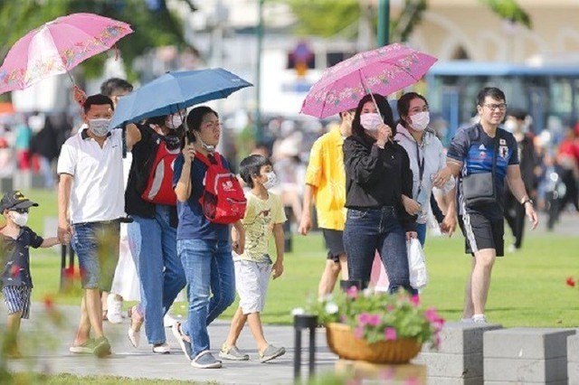 Đề xuất hoán đổi ngày làm việc để người lao động được nghỉ 5 ngày dịp Lễ 30/4 và 1/5