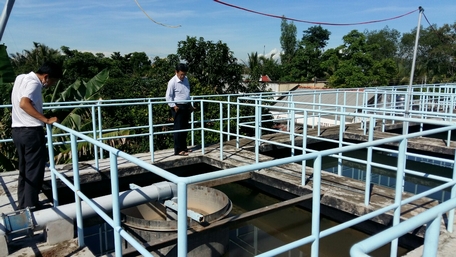 Nguồn nước trong mùa hạn, mặn cần được khai thác, xử lý đảm bảo an toàn cho sinh hoạt.