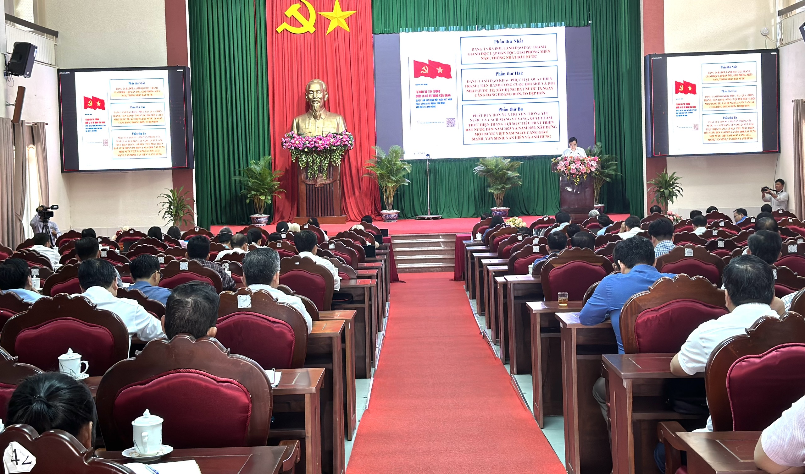 Triển khai đợt sinh hoạt chính trị, tư tưởng về nội dung các tác phẩm của Tổng Bí thư Nguyễn Phú Trọng.
