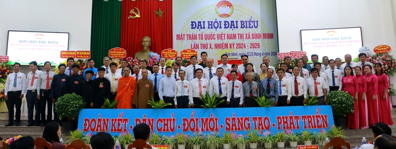 Ủy ban MTTQ Việt Nam TX Bình Minh nhiệm kỳ 2024-2029 ra mắt đại hội.
