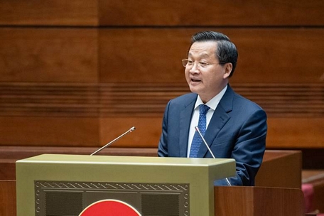  Phó Thủ tướng Lê Minh Khái trình bày tại Quốc hội sáng 20/5 (Ảnh: Quochoi.vn).