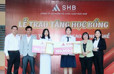 2 học sinh Vĩnh Long được nhận học bổng du học tại Đức.