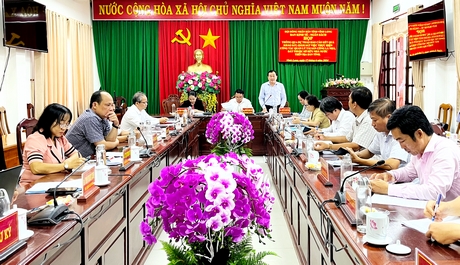 Ông Nguyễn Minh Dũng- Ủy viên Thường vụ Tỉnh ủy, Phó Chủ tịch Thường trực HĐND tỉnh lưu ý một số vấn đề cần quan tâm.