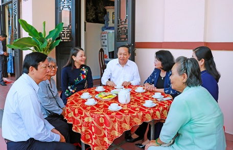 Lãnh đạo Trung ương, lãnh đạo tỉnh dự Ngày hội Đại đoàn kết tại xã Long Phước, huyện Long Hồ.