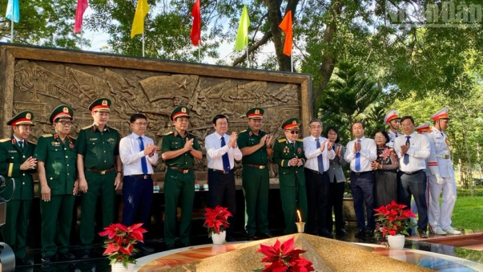 Khánh thành Bia tưởng niệm cán bộ, chiến sĩ Biệt động Sài Gòn-Gia Định