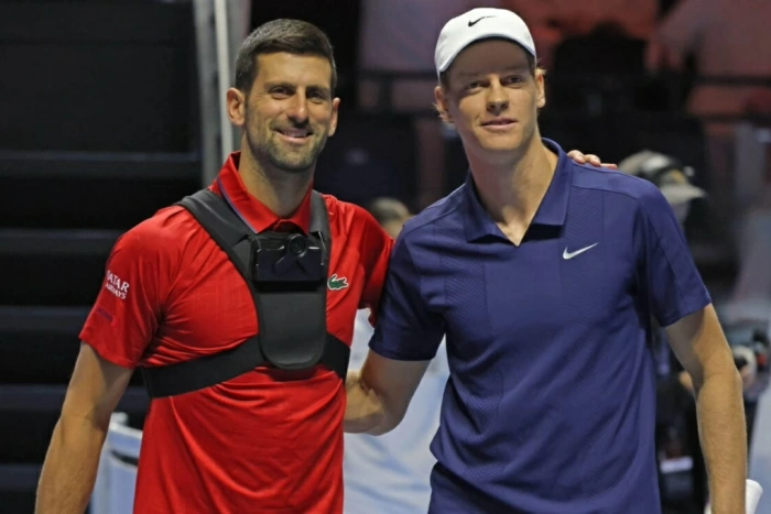 Djokovic cùng nhánh đấu bán kết với Sinner ở Australian Open 2026