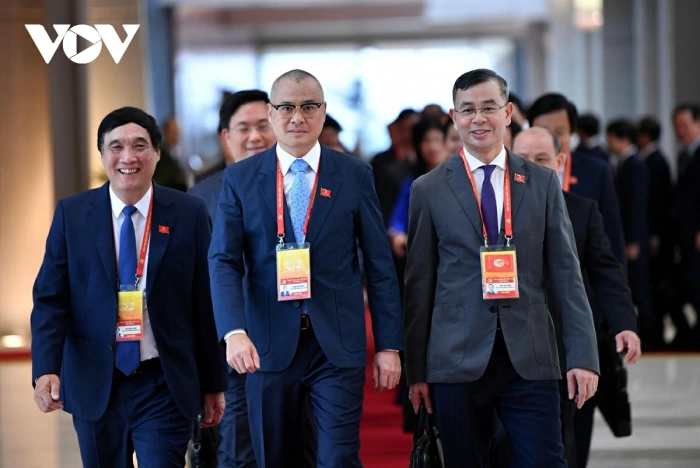 Đại biểu thảo luận tại đoàn về Văn kiện trình Đại hội XIV của Đảng