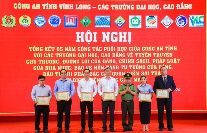 Tăng cường phối hợp tuyên truyền pháp luật, bảo vệ nền tảng tư tưởng của Đảng