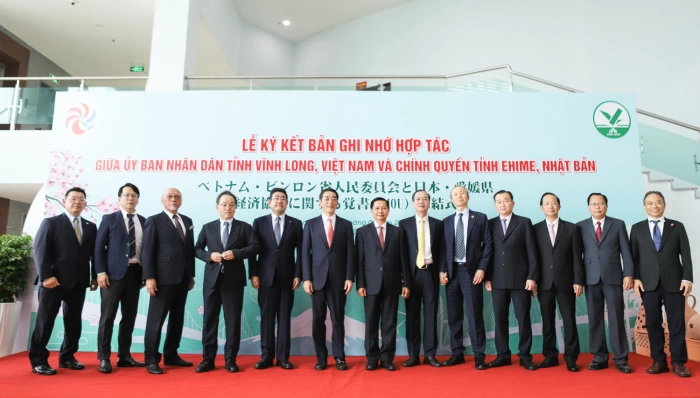 Ký kết ghi nhớ hợp tác giữa Vĩnh Long và Ehime