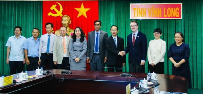 Phó Chủ tịch UBND tỉnh Nguyễn Trúc Sơn tiếp và làm việc với đoàn công tác Tổng Lãnh sự quán Anh