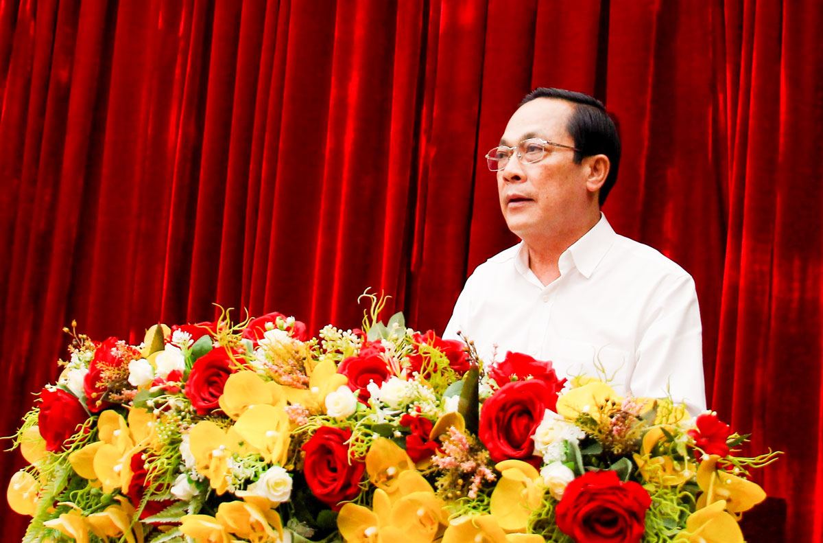 Phó Bí thư Tỉnh ủy- Lâm Minh Đằng phát biểu tại hội nghị.