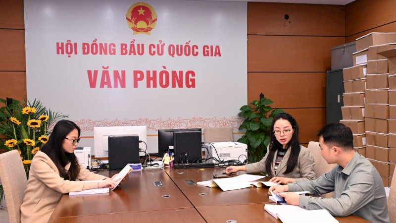 Văn phòng Hội đồng Bầu cử quốc gia đang nỗ lực để bảo đảm yêu cầu đổi mới phương thức tổ chức bầu cử. (Ảnh Thành Đạt)
