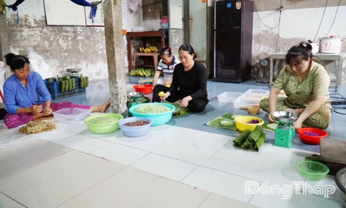 Đồng Tháp: Bánh tét Hội Gia tất bật vào xuân