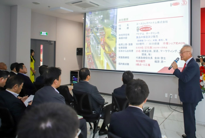 Đoàn công tác tỉnh Ehime tham quan, làm việc tại Acecook Vĩnh Long