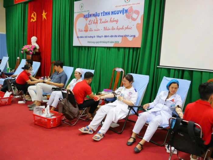 “Hiến máu đầu Xuân - Nhân lên hạnh phúc”