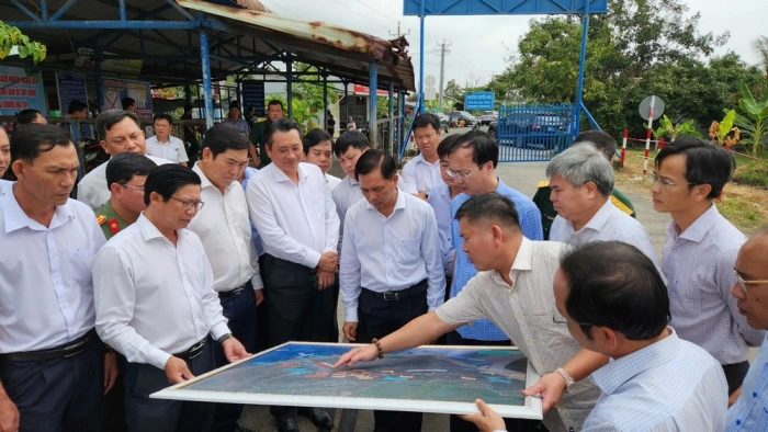 Lãnh đạo tỉnh khảo sát các công trình, dự án trọng điểm