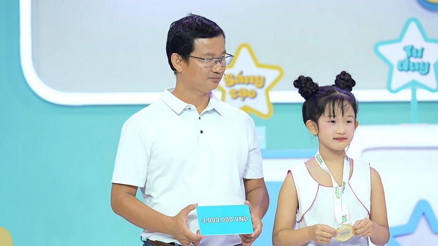 Bé Hoài Diệp thắng bảng A