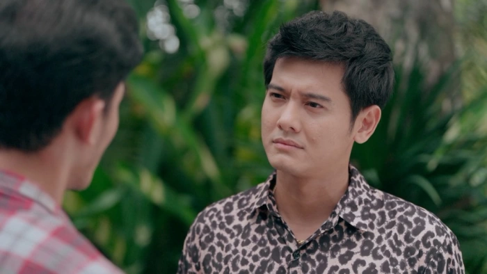  Lý giải lý do “Thiếu gia áo bông” mặc áo da beo đi dằn mặt tình địch