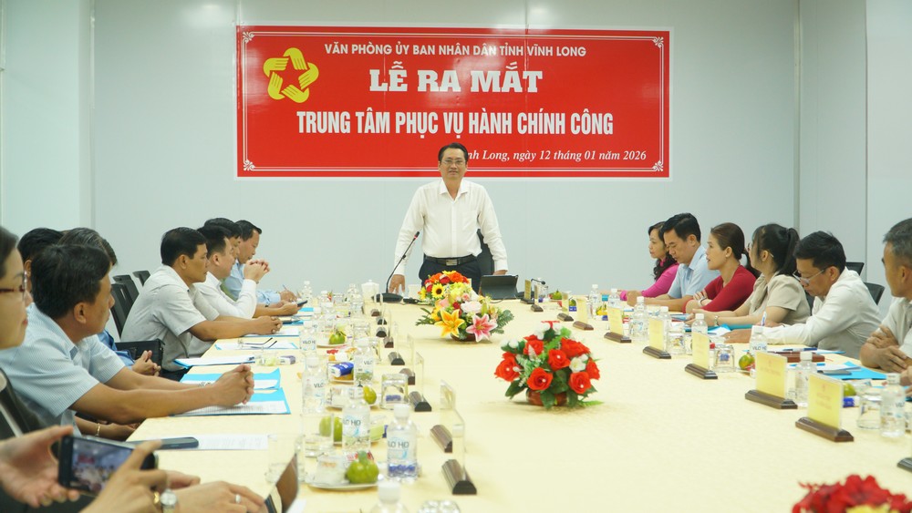 Ông Nguyễn Quỳnh Thiện- Tỉnh ủy viên, Phó Chủ tịch UBND tỉnh phát biểu tại lễ ra mắt.