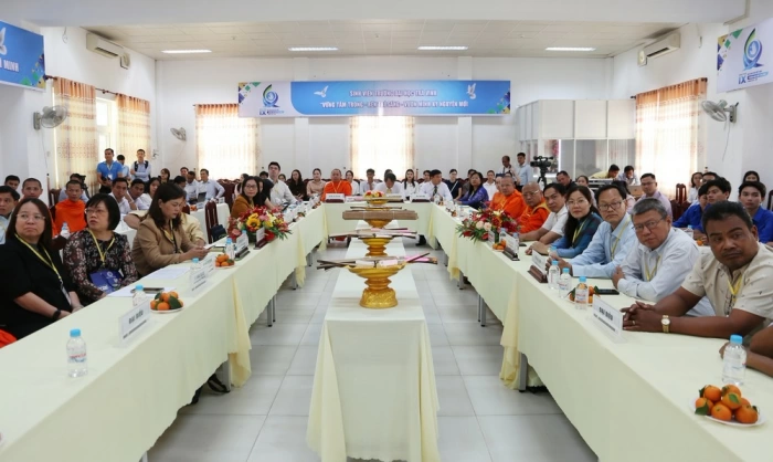 Số hóa sách lá Buông của đồng bào Khmer