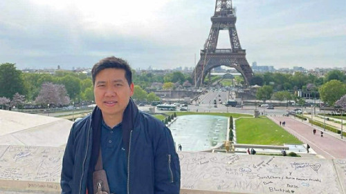 Công Minh Thanh, Kỹ sư công nghệ thông tin-SDDIGITAL tại Paris.
