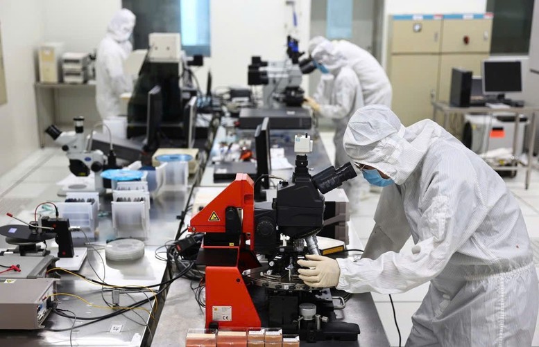 Hiện Việt Nam có hơn 500 chuyên gia AI đang làm việc tại các trung tâm nghiên cứu hàng đầu thế giới - Ảnh minh họa