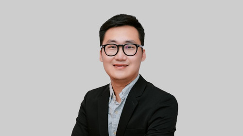 Nguyễn Việt Hưng, VinFast France.
