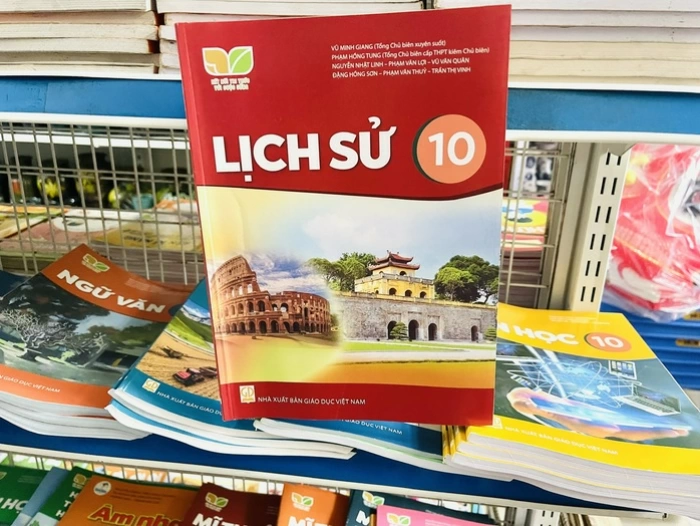 Bộ GD-ĐT cung cấp miễn phí sách giáo khoa vào 2030