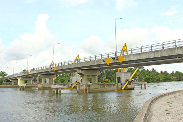 Các địa phương cần theo dõi thông tin cảnh báo để ứng phó với xâm nhập mặn kịp thời.

