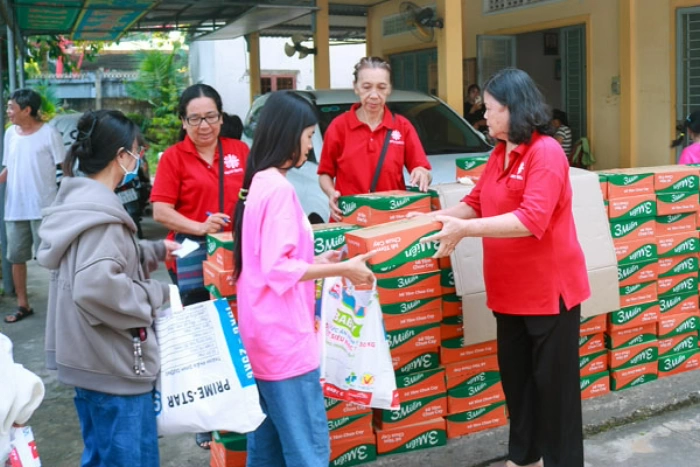 Kết nối nguồn lực, chăm lo cho người nghèo