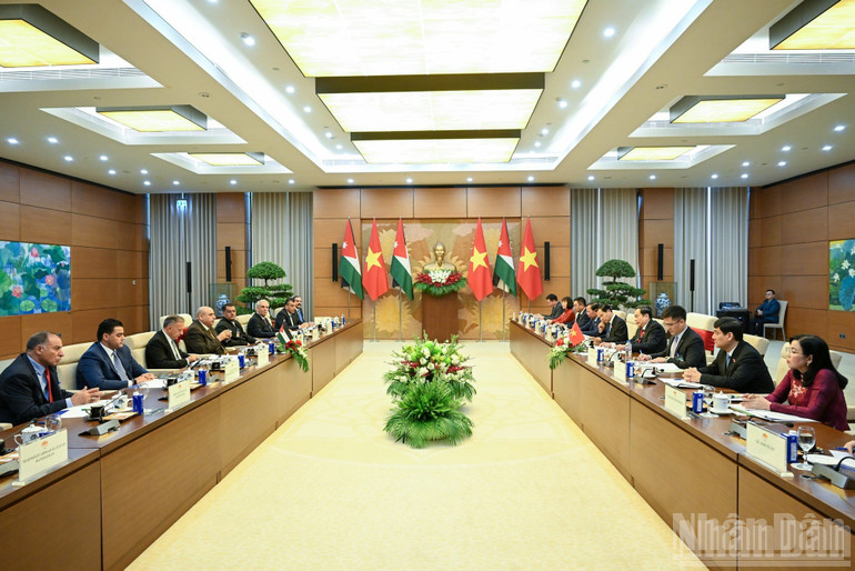 Quang cảnh hội đàm tại Nhà Quốc hội. (Ảnh: DUY LINH)