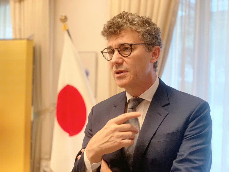 Trưởng đại diện UNESCO tại Việt Nam Jonathan W. Baker chia sẻ với báo chí về Dự án.