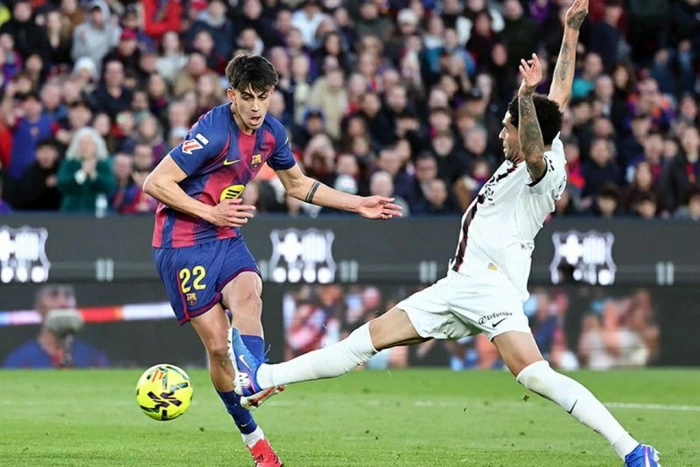 Lamine Yamal chói sáng, Barcelona củng cố ngôi đầu bảng