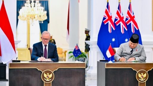 Tổng thống Indonesia Prabowo và Thủ tướng Australia Albanese ký Hiệp ước an ninh chung (Presidenri).