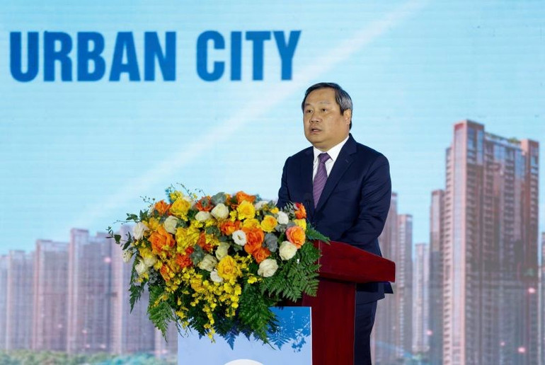 Chủ tịch Ủy ban nhân dân thành phố Hà Nội Vũ Đại Thắng phát biểu tại lễ khởi công. (Ảnh: QUANG THÁI)
