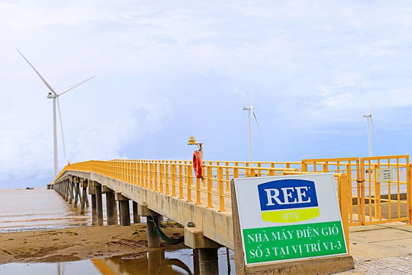 Tỉnh định hướng phát triển thành trung tâm xuất khẩu năng lượng tái tạo của cả nước. Ảnh: AN KHANG

