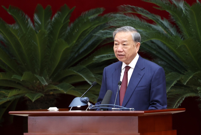 Phát biểu bế mạc Hội nghị Trung ương lần thứ 2 khóa XIV, Tổng Bí thư Tô Lâm nêu rõ: Chúng ta không chấp nhận tăng trưởng thấp. Phải kiên trì thực hiện mục tiêu tăng trưởng kinh tế cao, bền vững, thực chất - Ảnh VGP/Đức Tuân