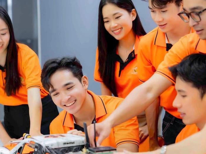 Ông Nguyễn Vinh Quang, Giám đốc Công ty Cổ phần Bán dẫn FPT, Tập đoàn FPT khẳng định, kỹ sư Việt Nam có nhiều lợi thế khi bước vào ngành bán dẫn.
